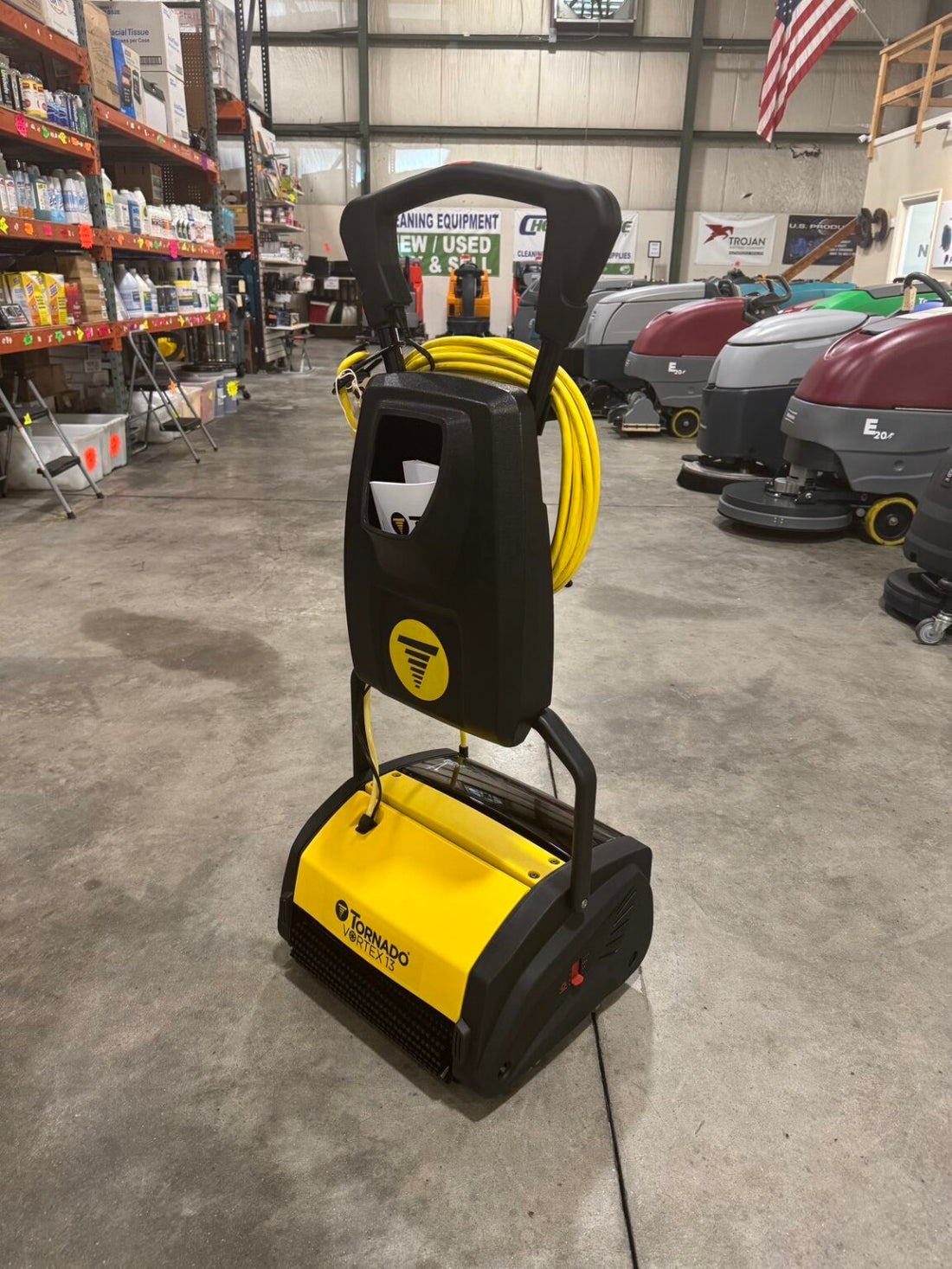 Tornado Vortex 13 Multi-Surface Scrubber TS050-W13-U