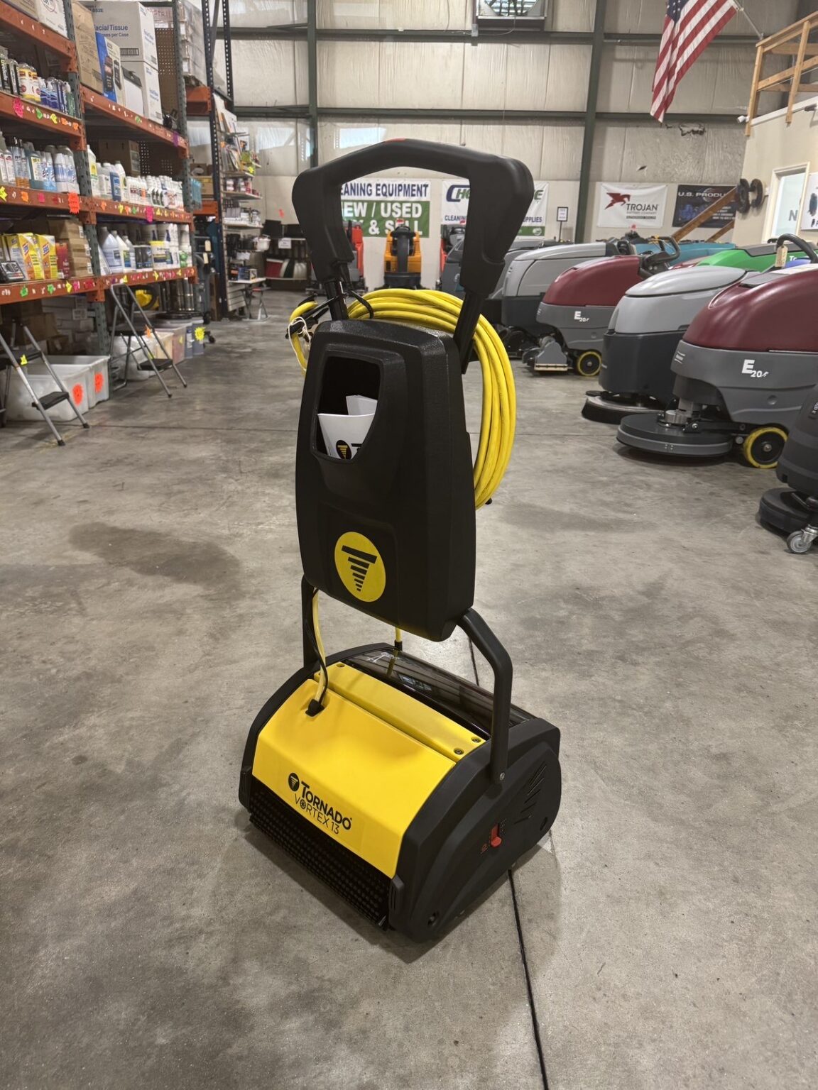 Tornado Vortex 13 Multi-Surface Scrubber TS050-W13-U